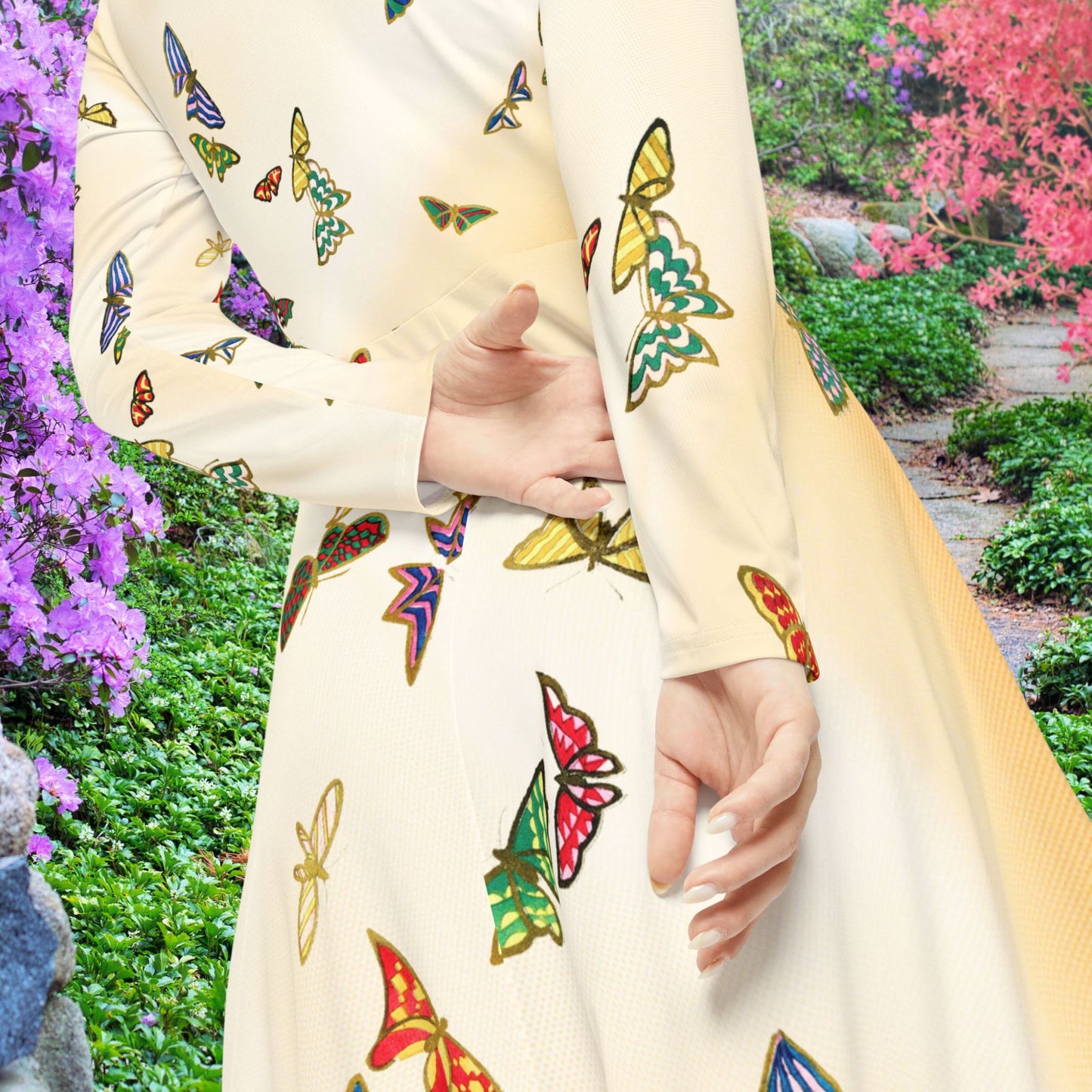 1000 Butterflies Women's Long Sleeve Dress