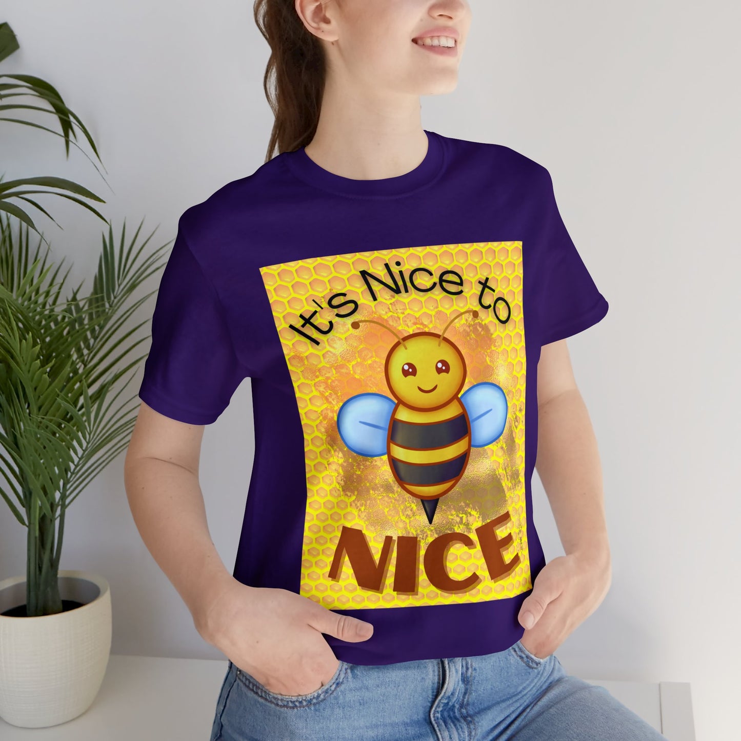 It's Nice To Bee Nice Unisex Jersey Short Sleeve Tee